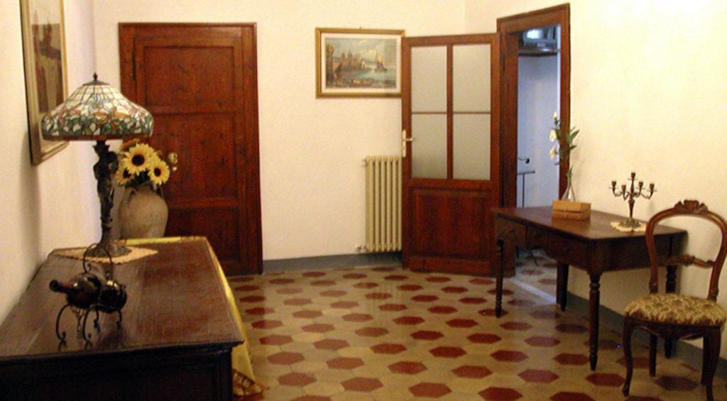 Hotel Residenza Sant'Emiliano Trevi Exterior foto